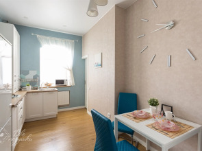 Dve Podushki Na Pobedyi 48 Apartments	