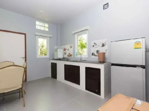 Prostorny 70m² Ryadom S Plyazhem Bang Tao Guest House