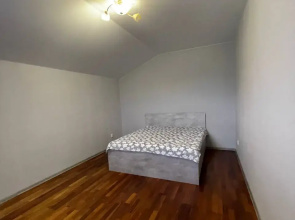 Uyutnaya 2 Komnatnaya 60 M² Flat