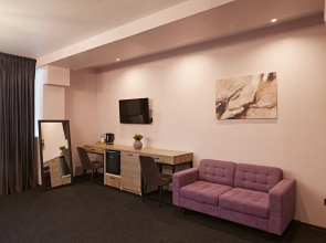 Zavod-Territoriya Loft Hotel