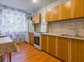 Апартаменты на Зимина