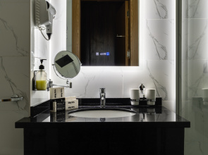 Отель StayInn City Center