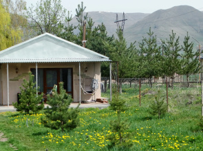 Amrakits Canyon Guest house