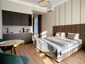 Апартаменты House
