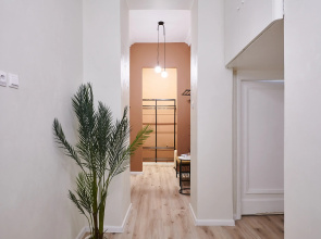 Квартира GM Apartments Тихая и уютная Трехкомнатная на Краснопресненской набережной