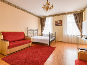 Апартаменты Напротив Казанского Собора