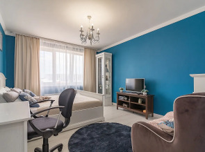 Апартаменты на Волжской набережной 26, с видом на Волгу. м.Стрелка. Сова-Дом