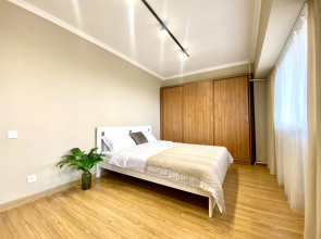 3-komnatnaya Samal-1 Flat