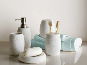 Апартаменты Шикарные В центре с видом на Золотой мост и Русский мост