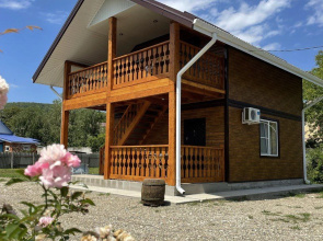 Gostevoy Dom Atmosfera Guest House