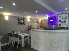 Отель Send Apart