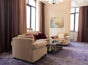 Отель Madison Ave