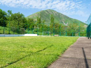 Pyramids Resorts, Charvak