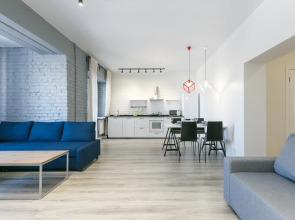 Апартаменты 3х Комнатные Gerbera Apartment