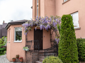 Klavdiya Guest House