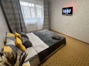 Апартаменты Буденного 12