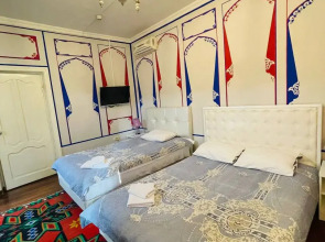 Отель Чор Минор 100 м до старого города с бесплатным кофе и разговорами по душам