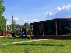 Zagorodny Dom V Okruzhenii Lesa Private house