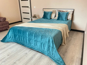 Na Rossiyskoy Armii 10/2 Flat