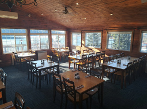 Ahmic Lake Resort