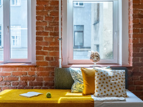 Апартаменты SutkiLive в Центре у метро Садовая