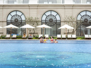 Отель Vinholidays Fiesta Phu Quoc