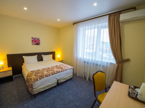 Mini-Hotel NASH Lebedyan