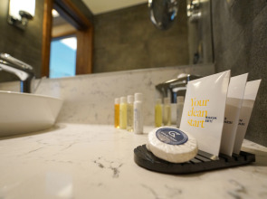 Golden Tulip Istanbul Bayrampasa