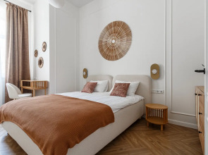 Квартира Большая и Светлая у Таврического Сада