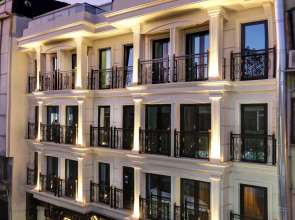 Отель Pell Palace Hotel & Spa