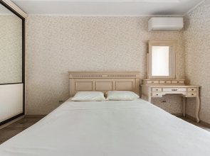 Квартира рядом с Дворцом Спорта Центр