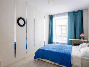 Апартаменты с Парковкой у Исаакиевской Площади