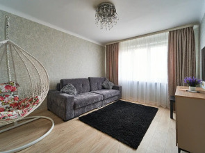 Квартира Большая 4-х комнатная квартира недалеко от центра