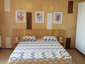 Гостевой дом у моря Массандровская 13