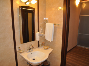 Отель Персона