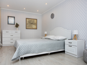 Апартаменты Castle Pond