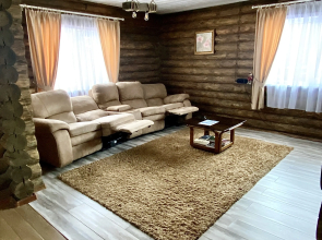 Гостевой дом Избушки guestHouse Большая