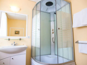 Отель Два крыла