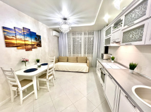 Апартаменты на Ново-Садовой, 106 (лит. О)  с видом на реку Волгу