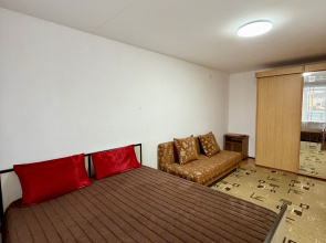 Uyutnaya 1-K  Kvartira 33 M² Flat