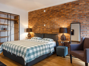 Central Rijeka Apartments Hotel