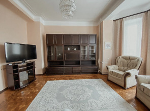 Квартира Green FOX с видом на Астраханский Кремль