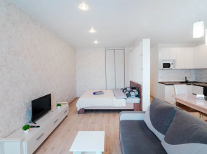 Апартаменты Студия в самом центре левого берега Иртыша