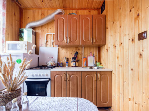 Апартаменты на Коллективной 4