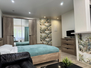 Апартаменты на Давыда Городенского 2/11