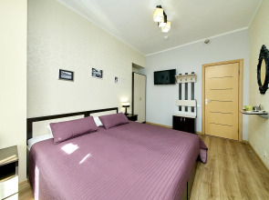 Отель Априори