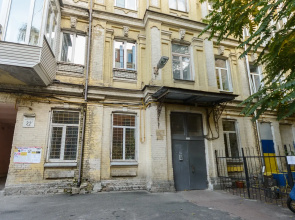 Vozle Arena Siti I Kreschatika Apartments