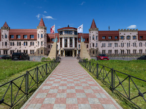 Отель Форт Колесник