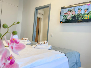 Апартаменты Sun City Apartments 10 с видом на море