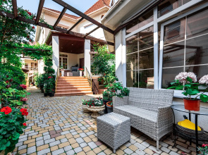 Yevgeniya Guest House